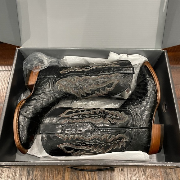 Men’s Lucchese premium Black ostrich main image 2